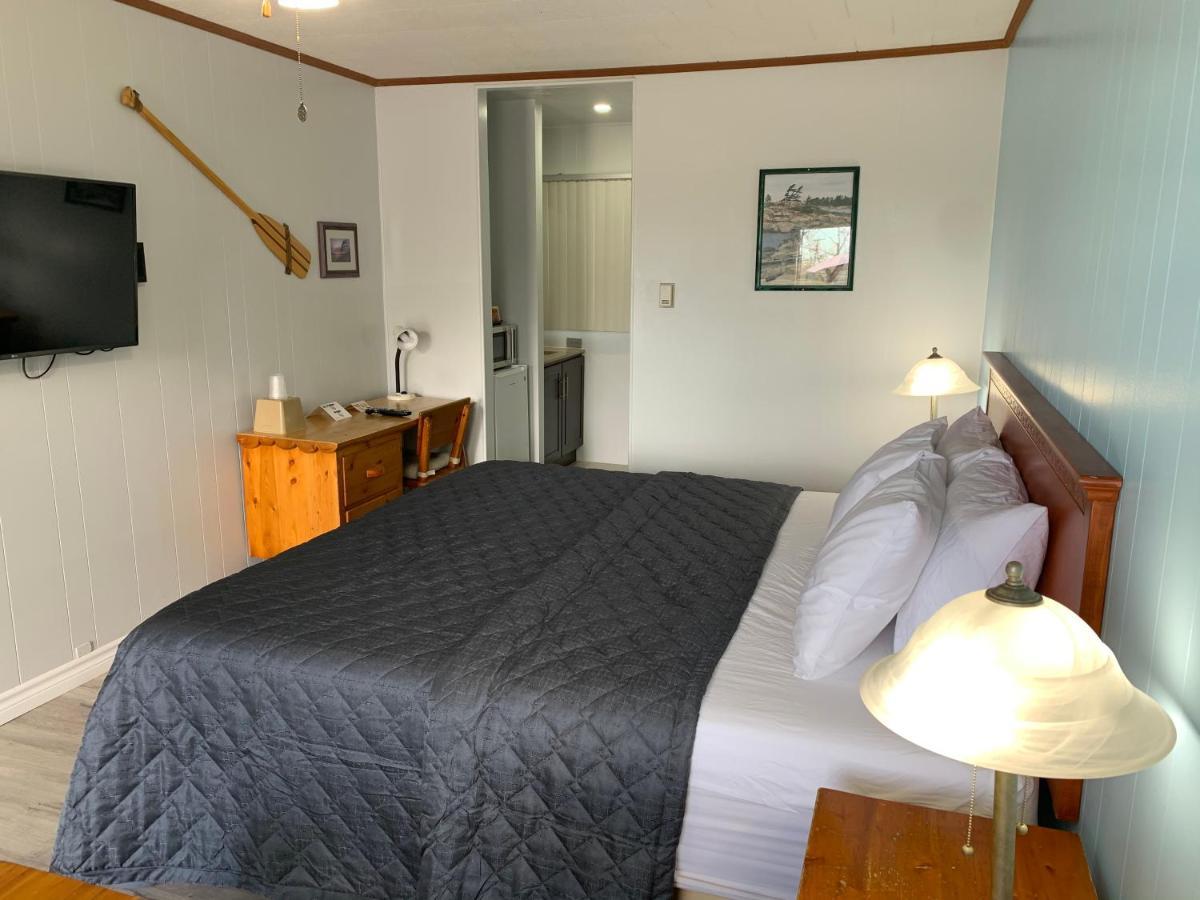 Town & Country Motel Parry Sound Esterno foto