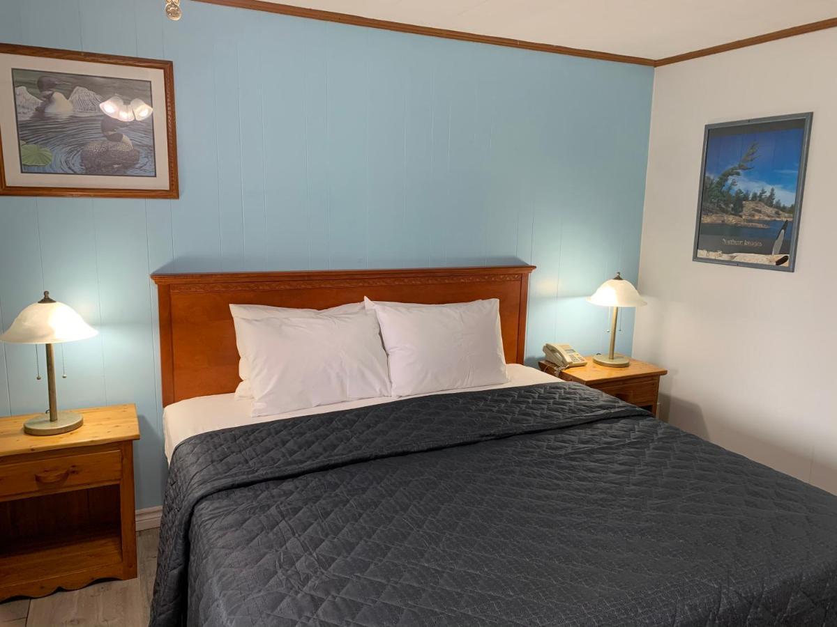 Town & Country Motel Parry Sound Esterno foto