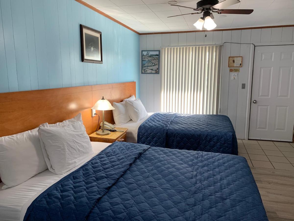 Town & Country Motel Parry Sound Esterno foto